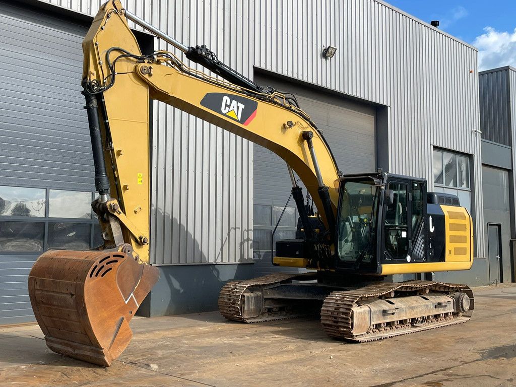 Caterpillar 324EL