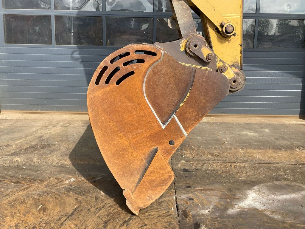 Caterpillar 324EL
