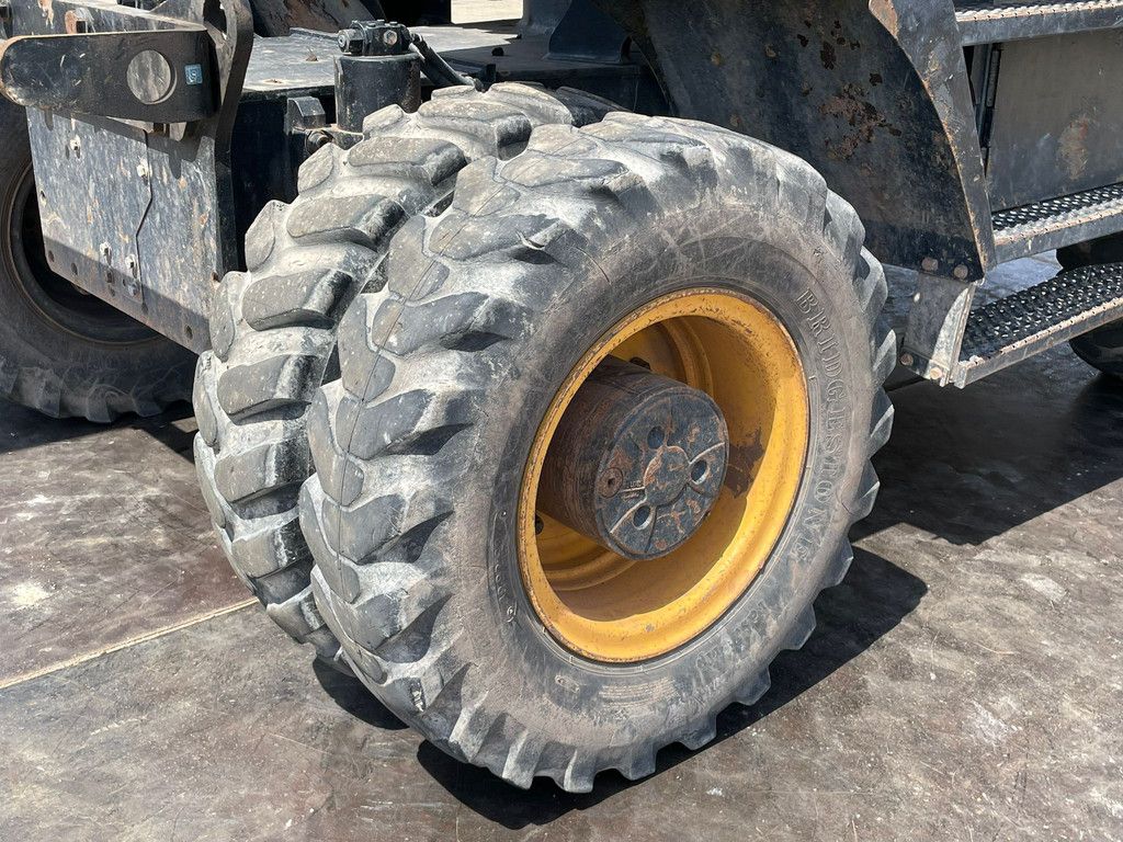 Hitachi ZX170W-5B