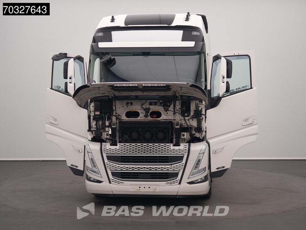 Volvo FH 460 4X2 XL 2xTanks VEB+ I-ParkCool ACC