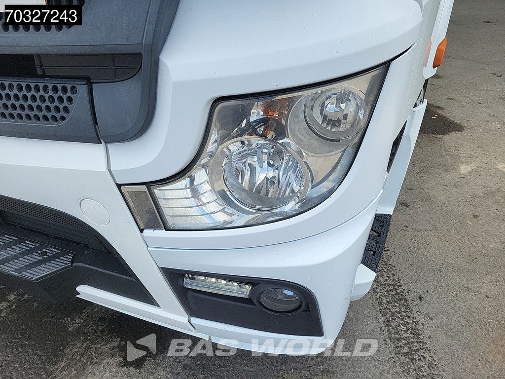 Mercedes Actros 1842 4X2 StreamSpace Retarder 70% Tyres