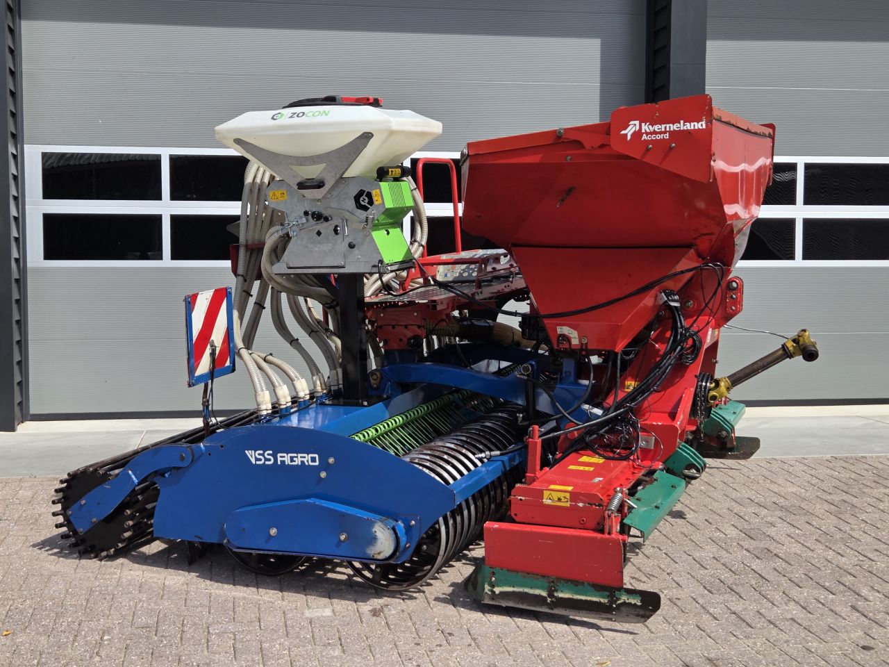 Kverneland + VSS-AGRO Proseed zaaicombinatie vol velds zaaien