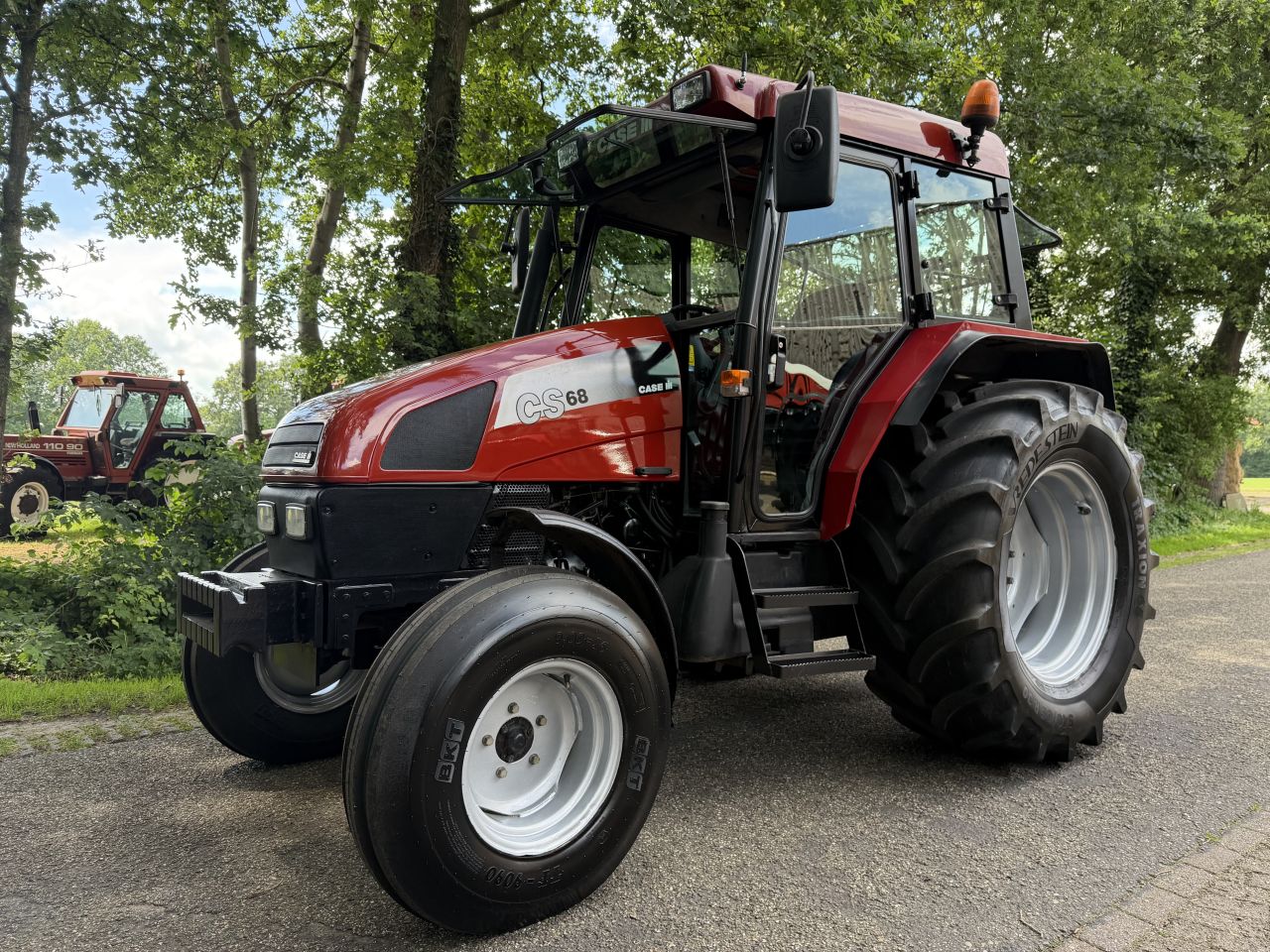 Case IH CS 68 2WD