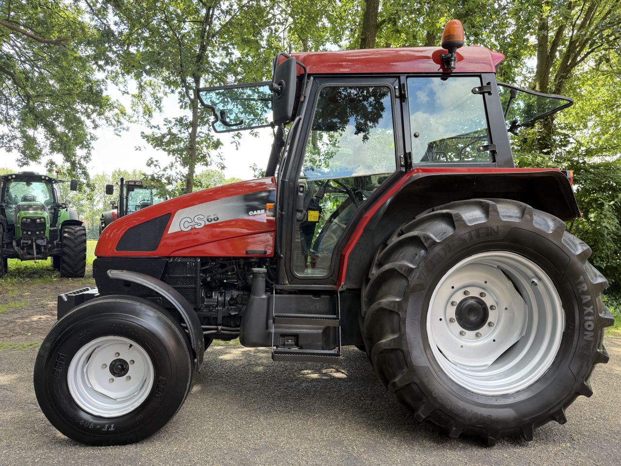 Case IH CS 68 2WD
