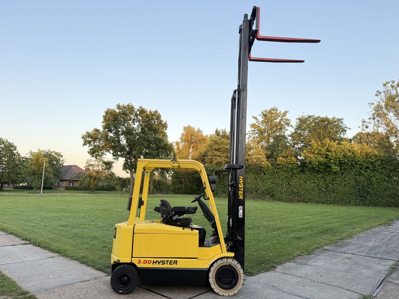 Hyster 3000KG elektrisch triplo 4.6M freelift sideshift