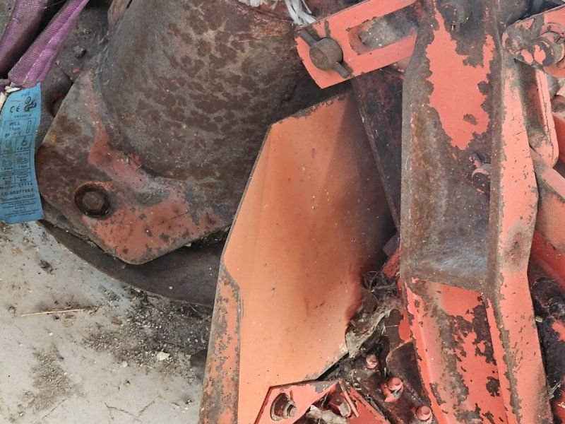 Kuhn GMD 700