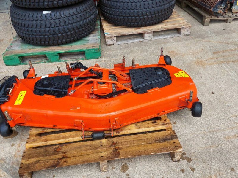 Kubota Zwischenachsmähwerk BX2350