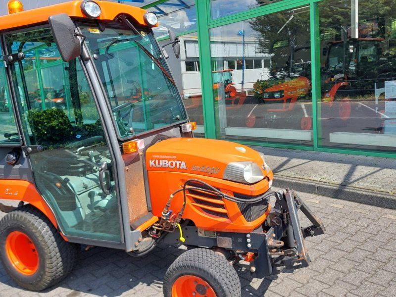 Kubota BX2350