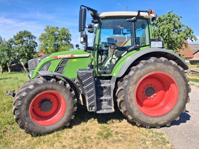 Fendt 724 Vario Gen6 Profi+