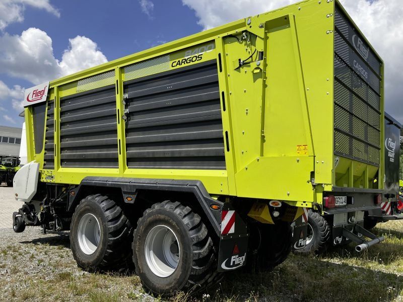 Fliegl CARGOS 8400