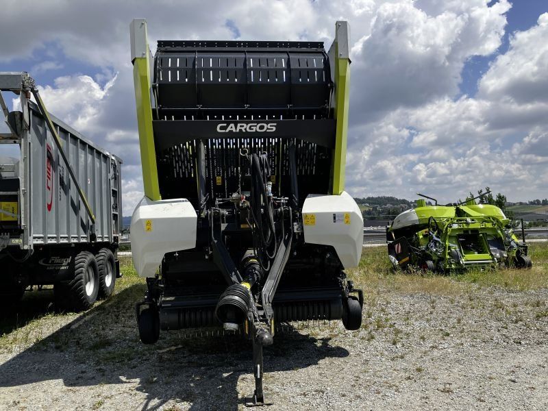 Fliegl CARGOS 8400