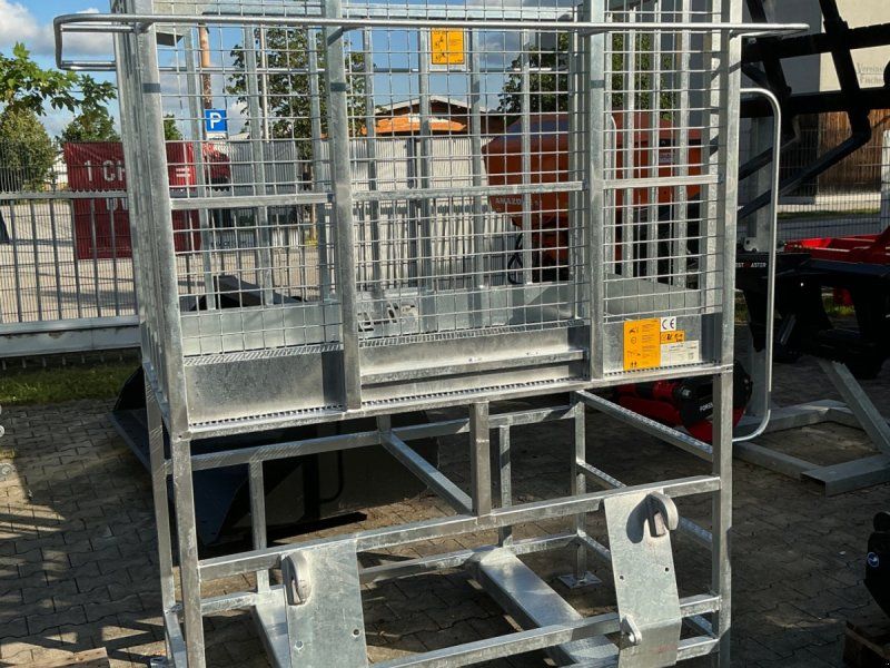 Fliegl Arbeitsbühne