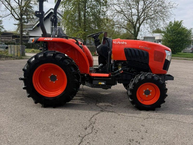 Kubota L1-452