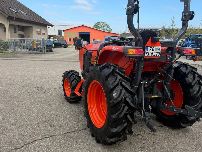 Kubota L1-452