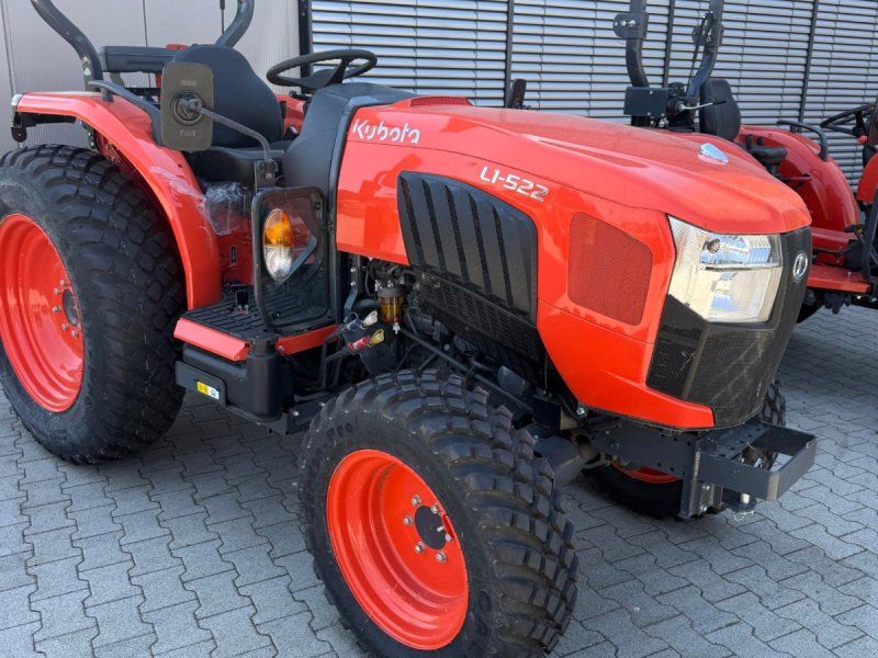 Kubota L1-522