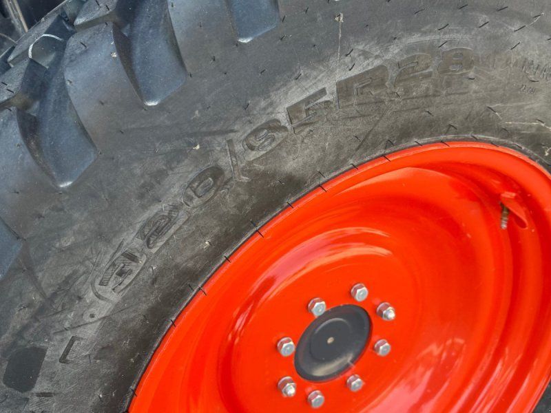 Kubota L1-522