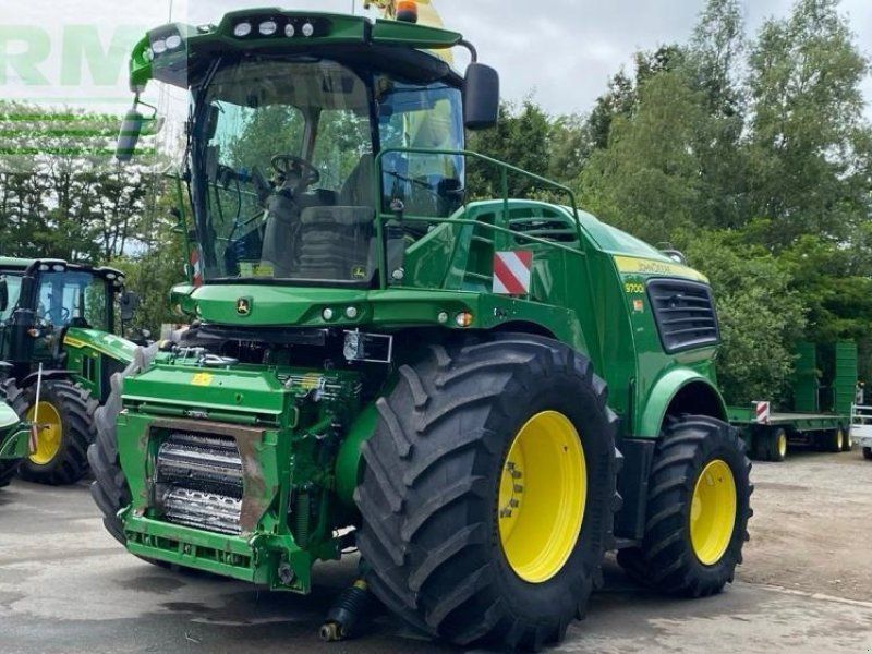 John Deere 9700