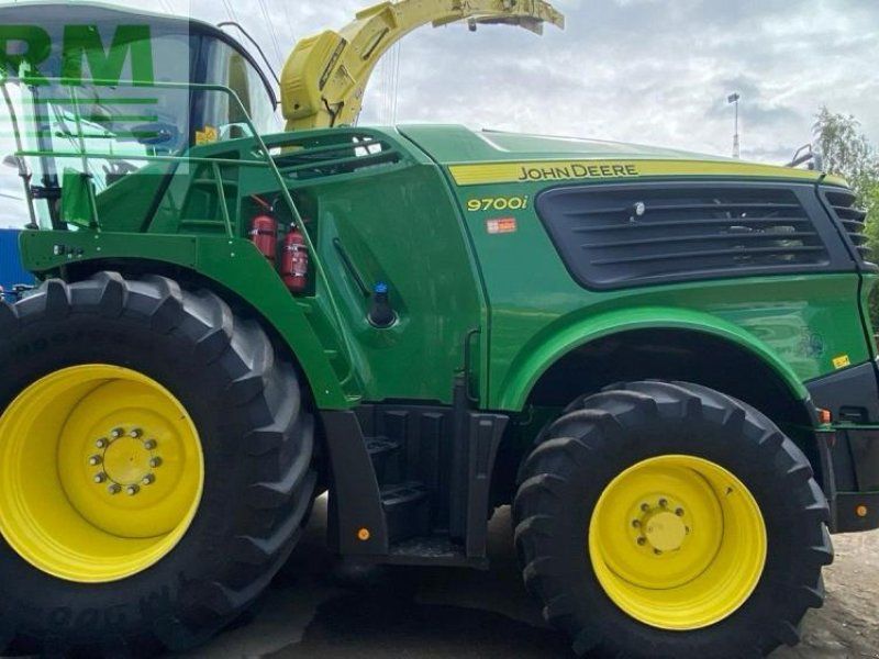 John Deere 9700