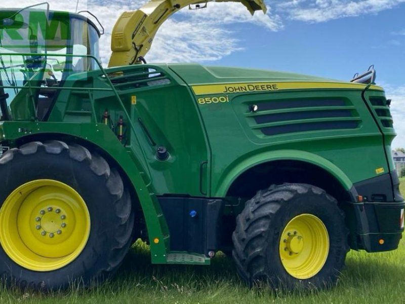 John Deere 8500