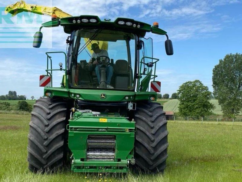 John Deere 8500