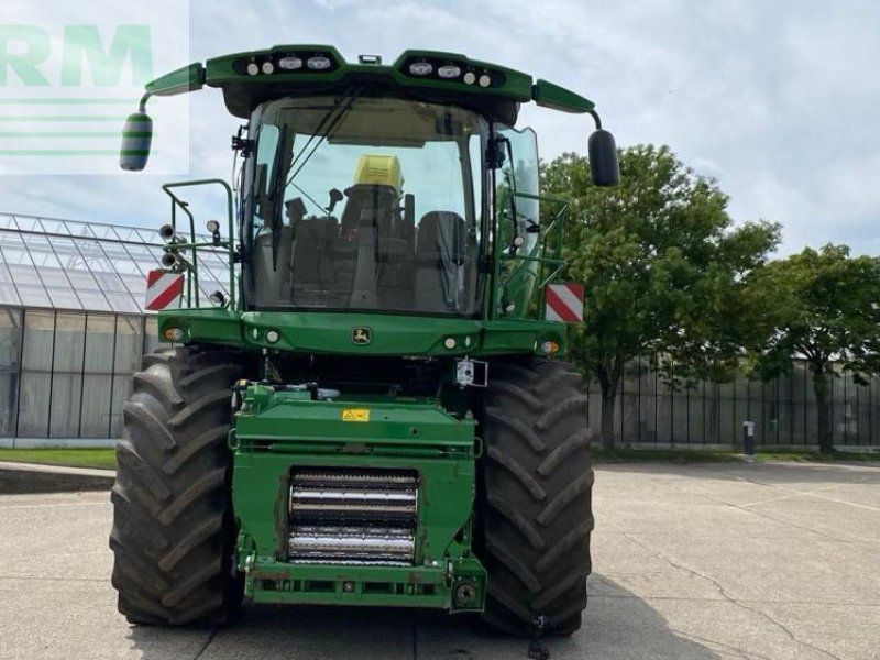 John Deere 9700
