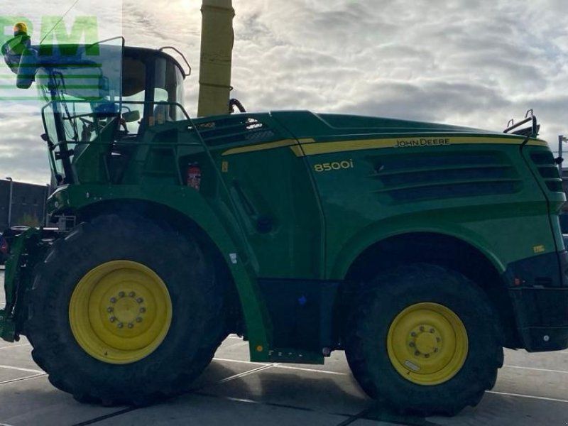 John Deere 8500