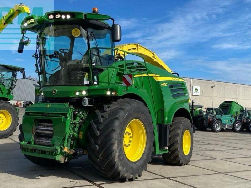 John Deere 8500