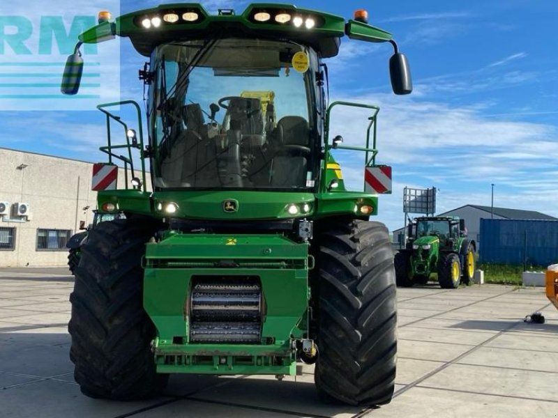 John Deere 8500