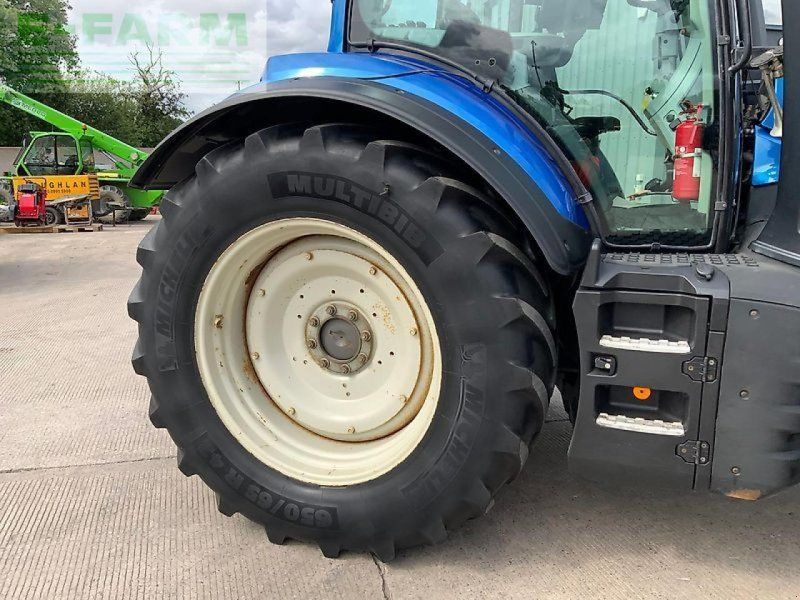 Valtra t234 direct twin track reverse drive (st26883)
