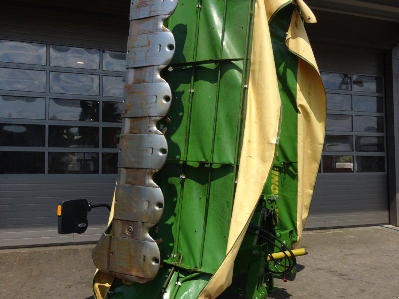 Krone Easy Cut B 890