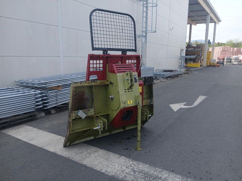 Holzknecht HS 650