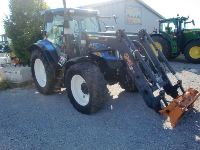 New Holland T6020 Elite