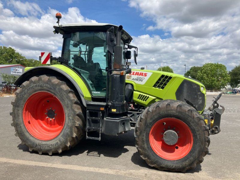 Claas ARION 660 CIS+