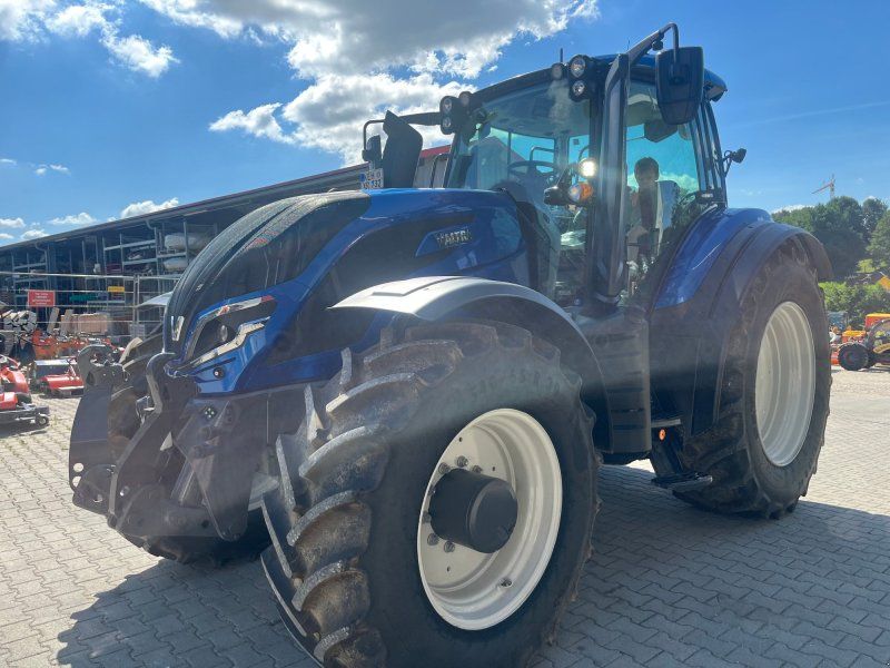 Valtra T215 D 60 km/h