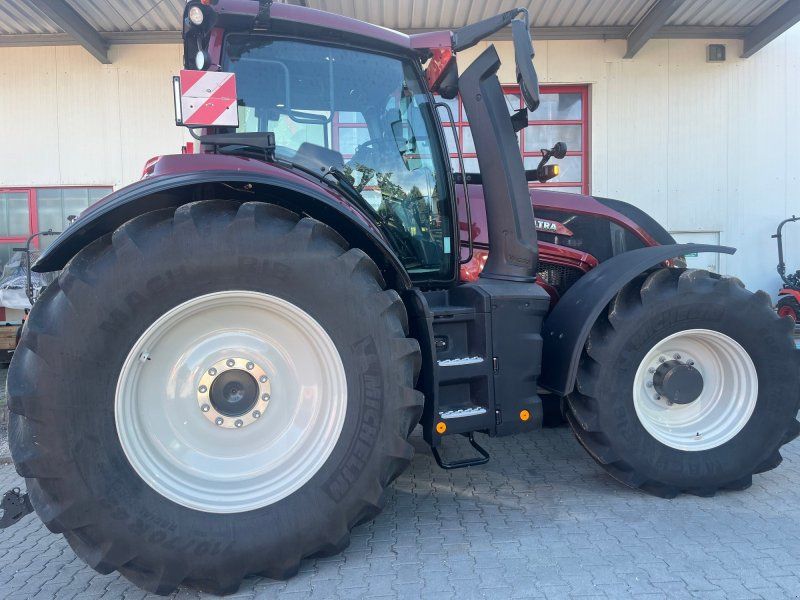 Valtra Q 265