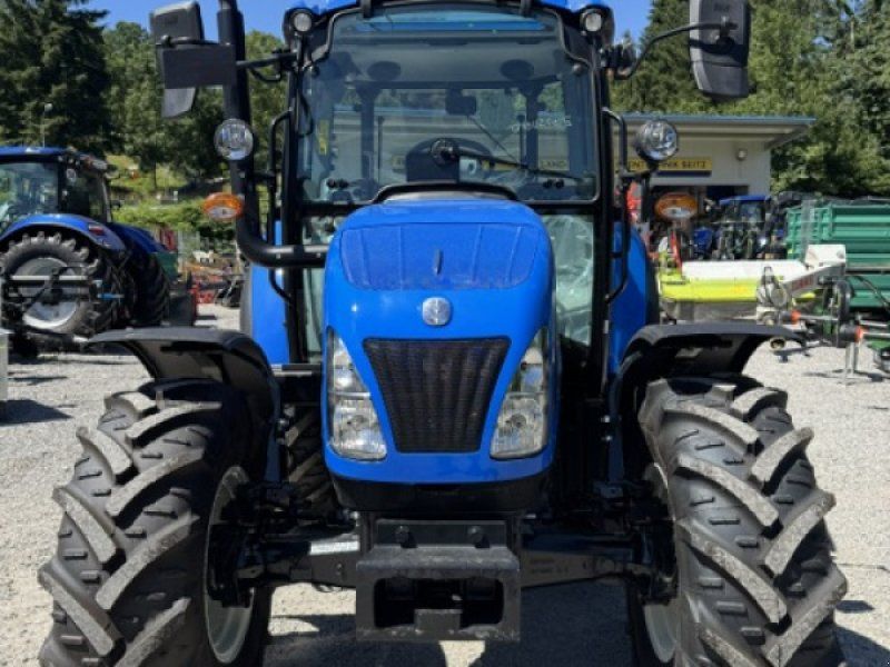 New Holland T4.55