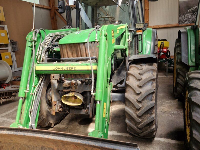 John Deere 6330