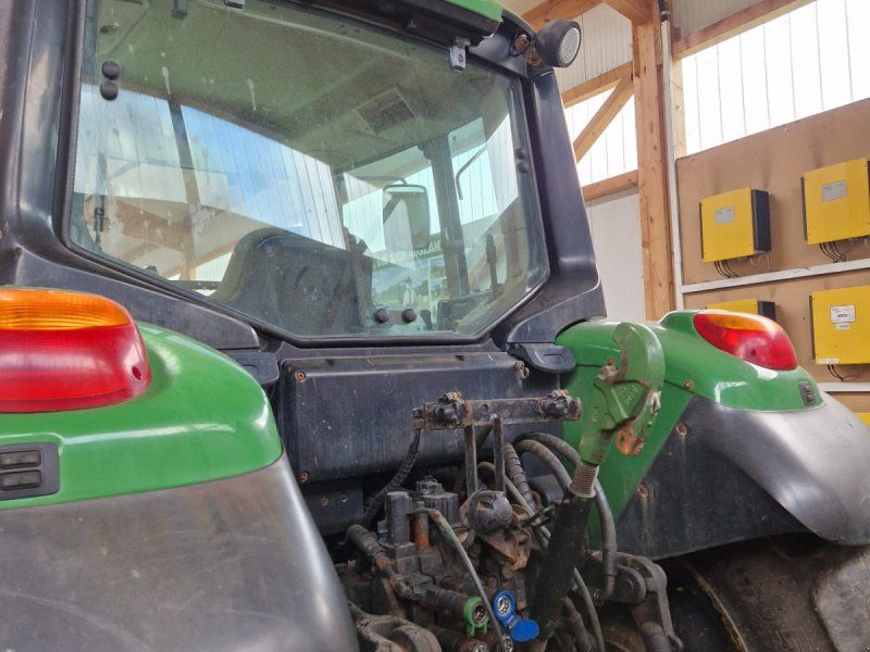 John Deere 6330