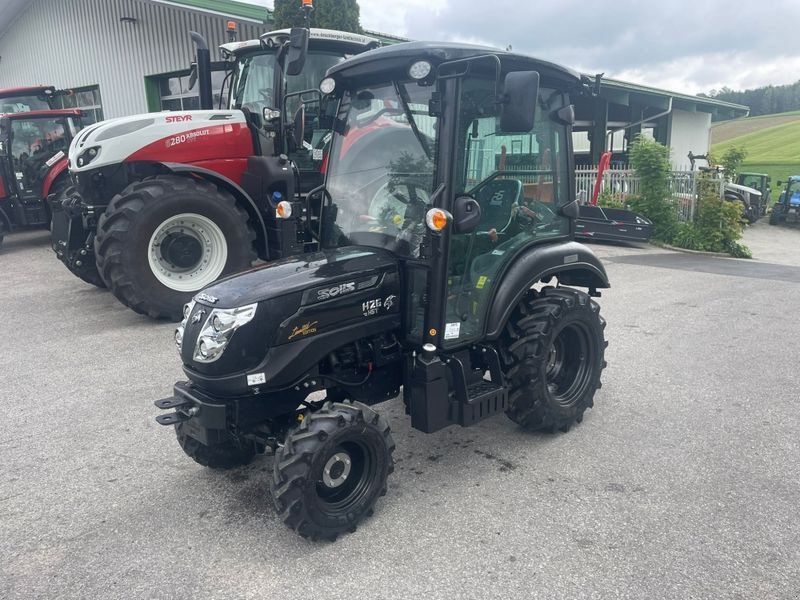 Solis 26 HST Panther Traktor mit Kabine