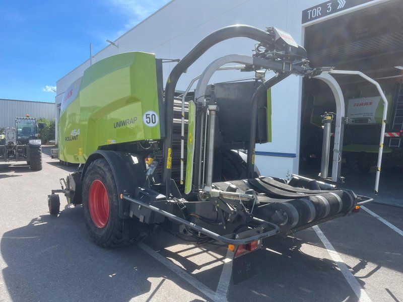 Claas UNIWRAP 454
