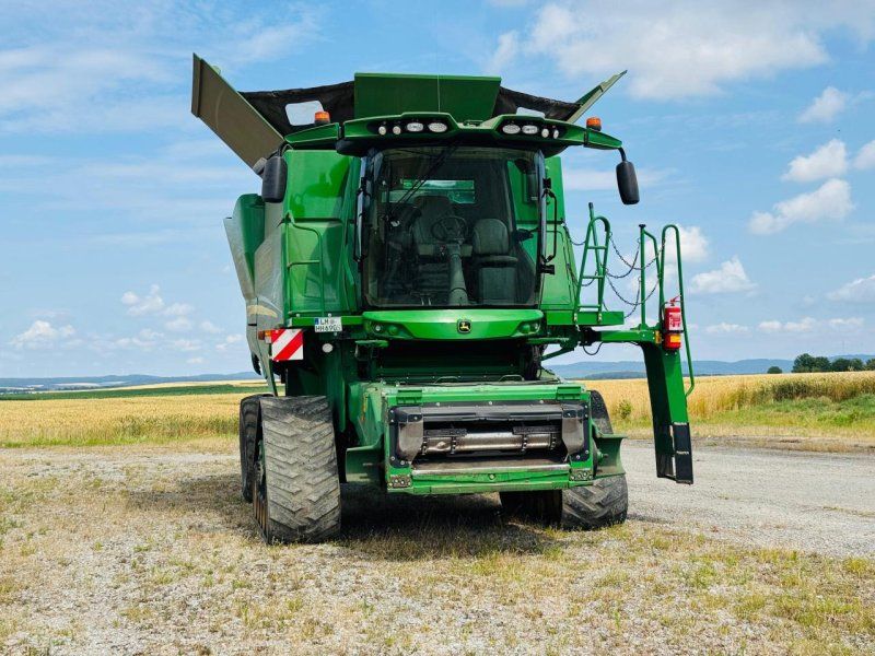 John Deere S690i 4WD