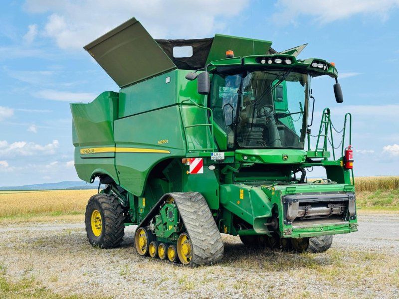 John Deere S690i 4WD