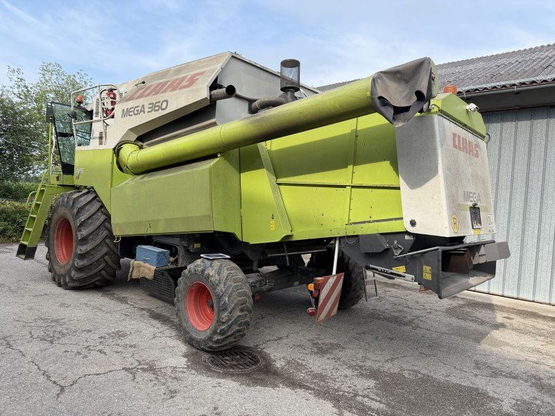Claas Mega 360