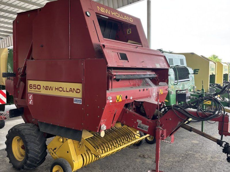 New Holland 650