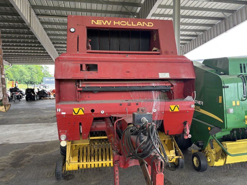 New Holland 650