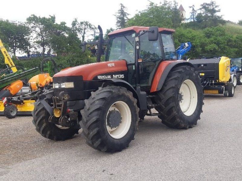New Holland M 135/8360
