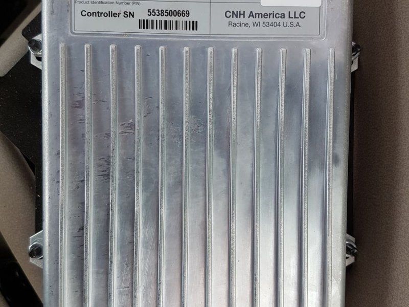 Trimble CASE Accu Guide / NH Intellisteer Lenksystem