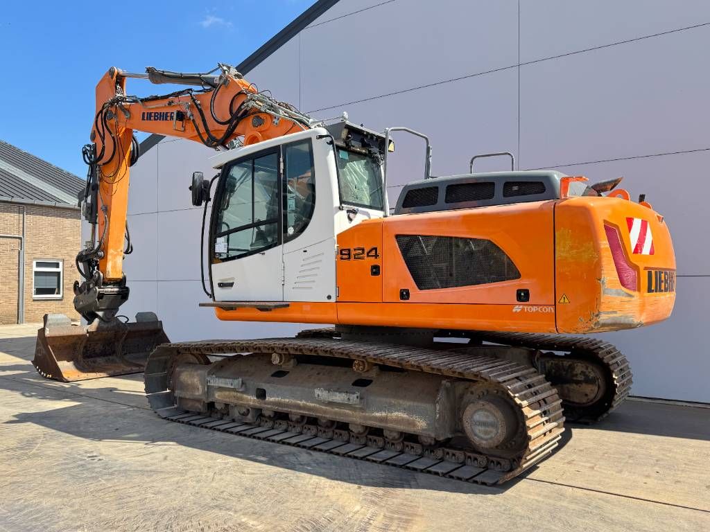Liebherr R924LC - Triple Boom / Tilting Bucket