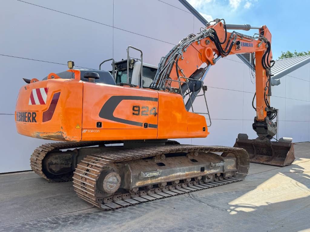 Liebherr R924LC - Triple Boom / Tilting Bucket