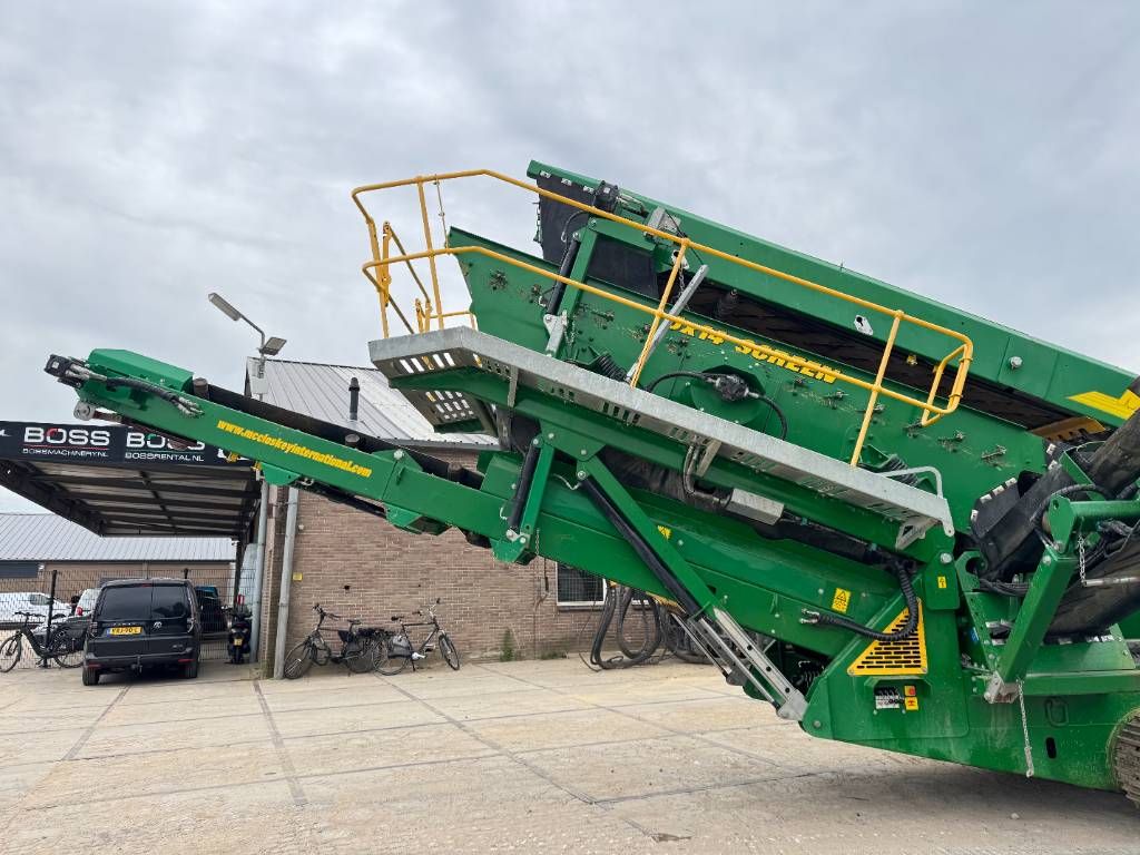 McCloskey S130 2D - TOP Condition / 3 conveyors
